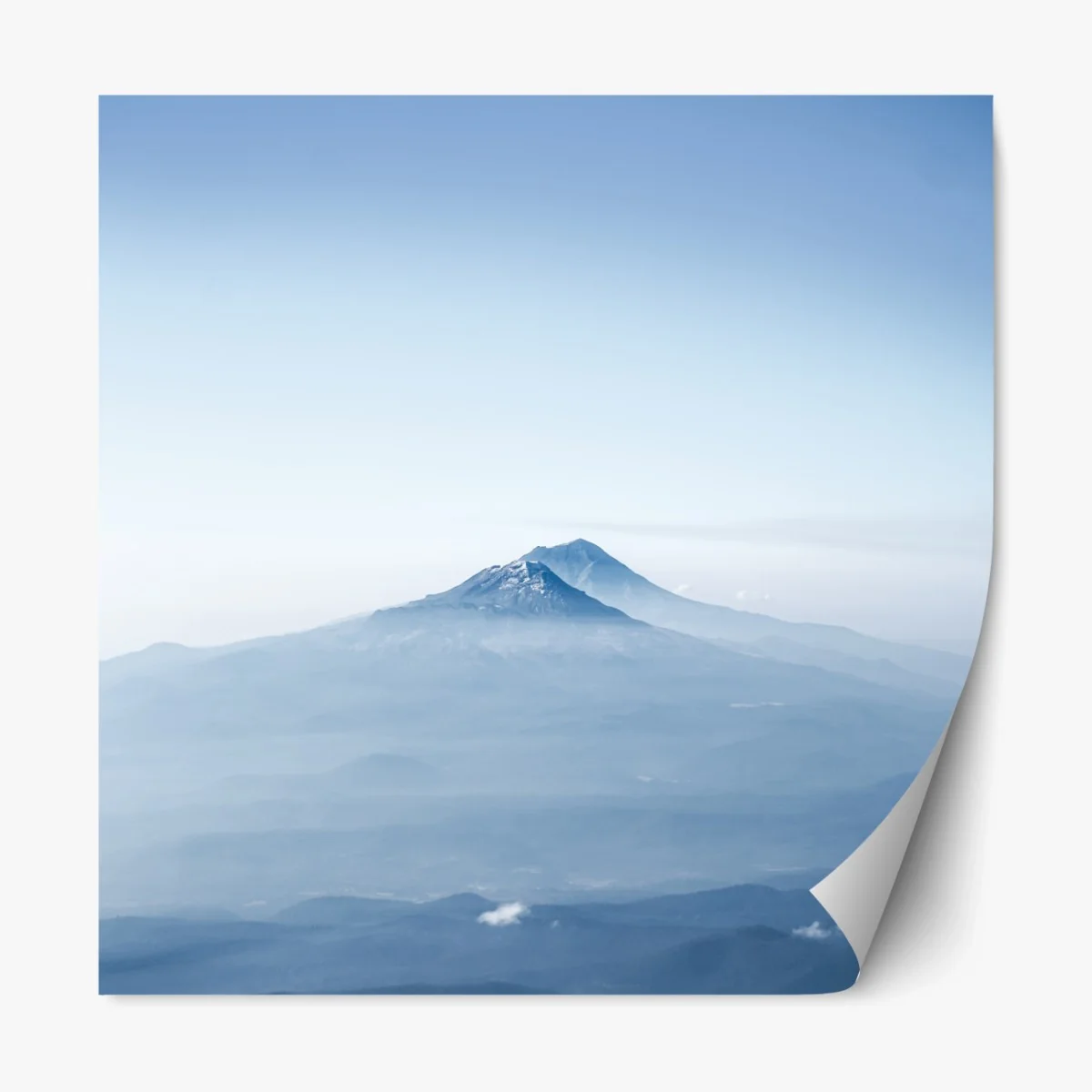 Repositionierbarer Aufkleber neblige blaue berggipfel – Wallnifity® Repositionierbarer Aufkleber neblige blaue berggipfel – Wallnifity®