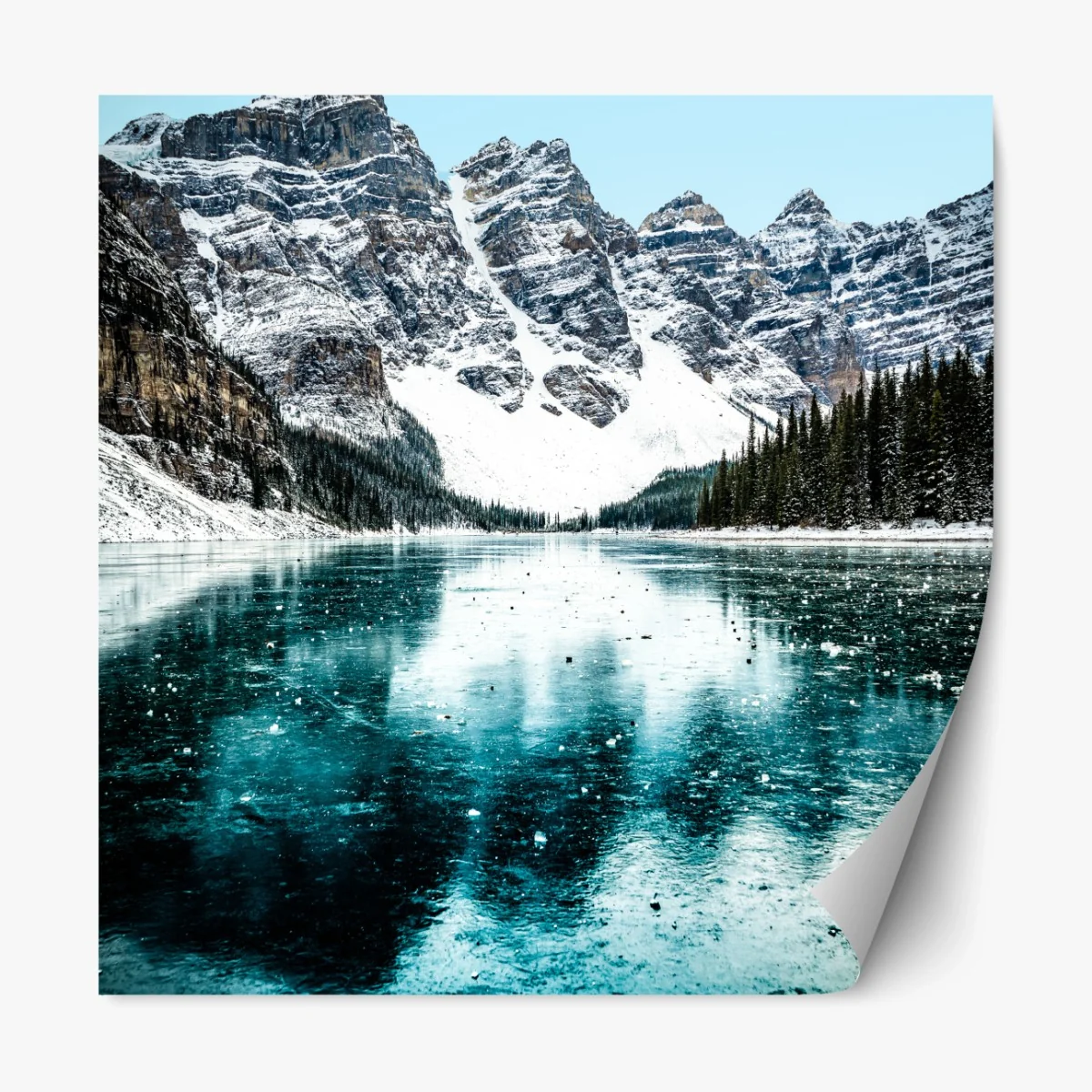 Repositionierbarer Aufkleber eisiger türkissee mit bergreflexion – Wallnifity® Repositionierbarer Aufkleber eisiger türkissee mit bergreflexion – Wallnifity®