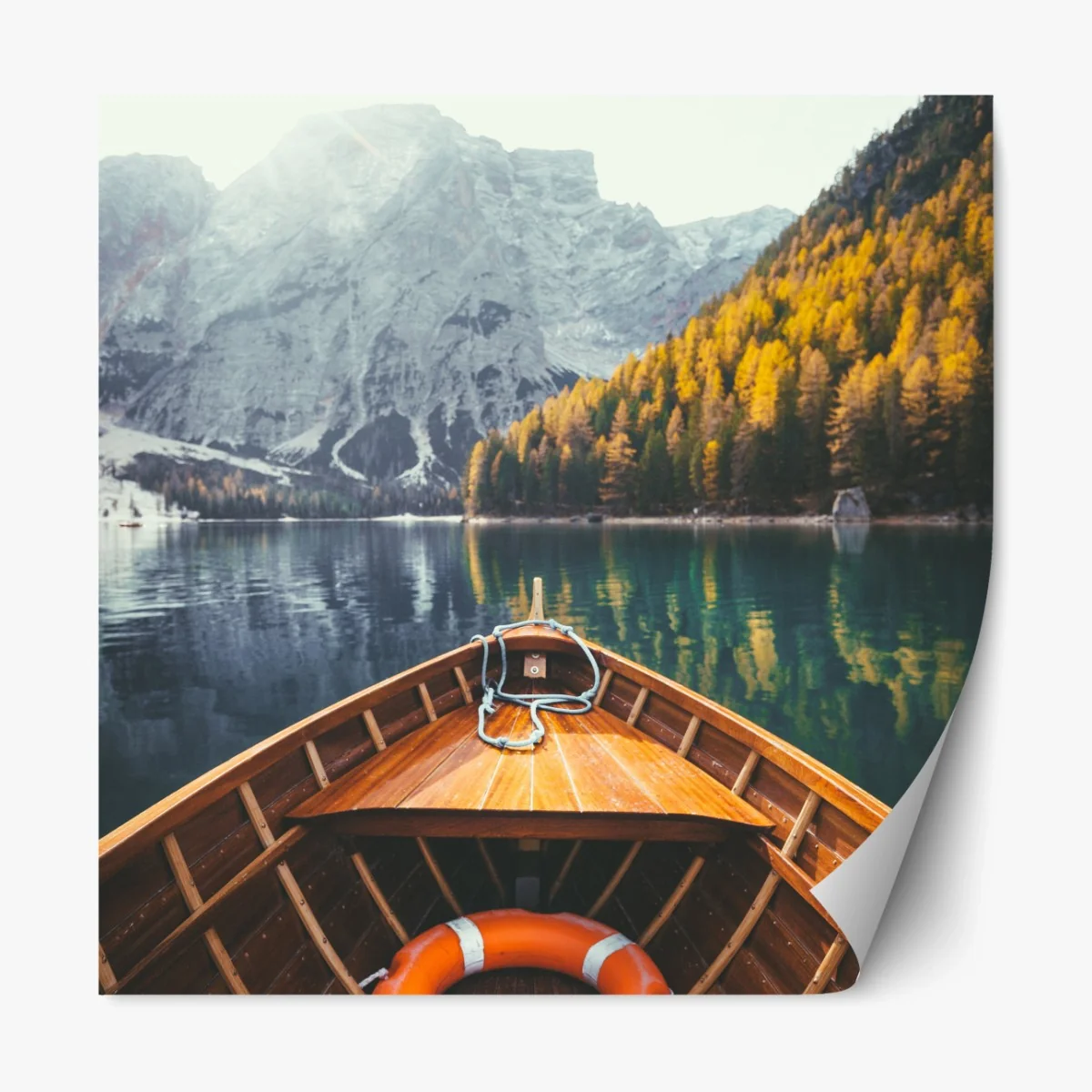 Repositionierbarer Aufkleber sonnenaufgang am Lago di Braies – Wallnifity® Repositionierbarer Aufkleber sonnenaufgang am Lago di Braies – Wallnifity®