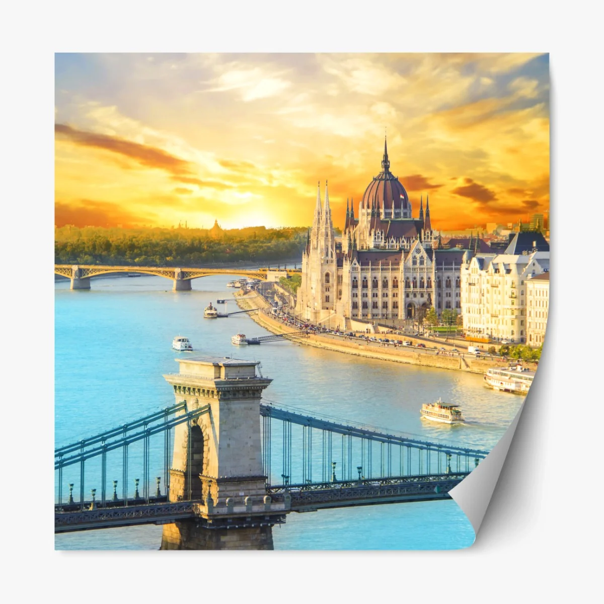 Repositionierbarer Aufkleber sonnenuntergang über Budapest und der Kettenbrücke – Wallnifity® Repositionierbarer Aufkleber sonnenuntergang über Budapest und der Kettenbrücke – Wallnifity®