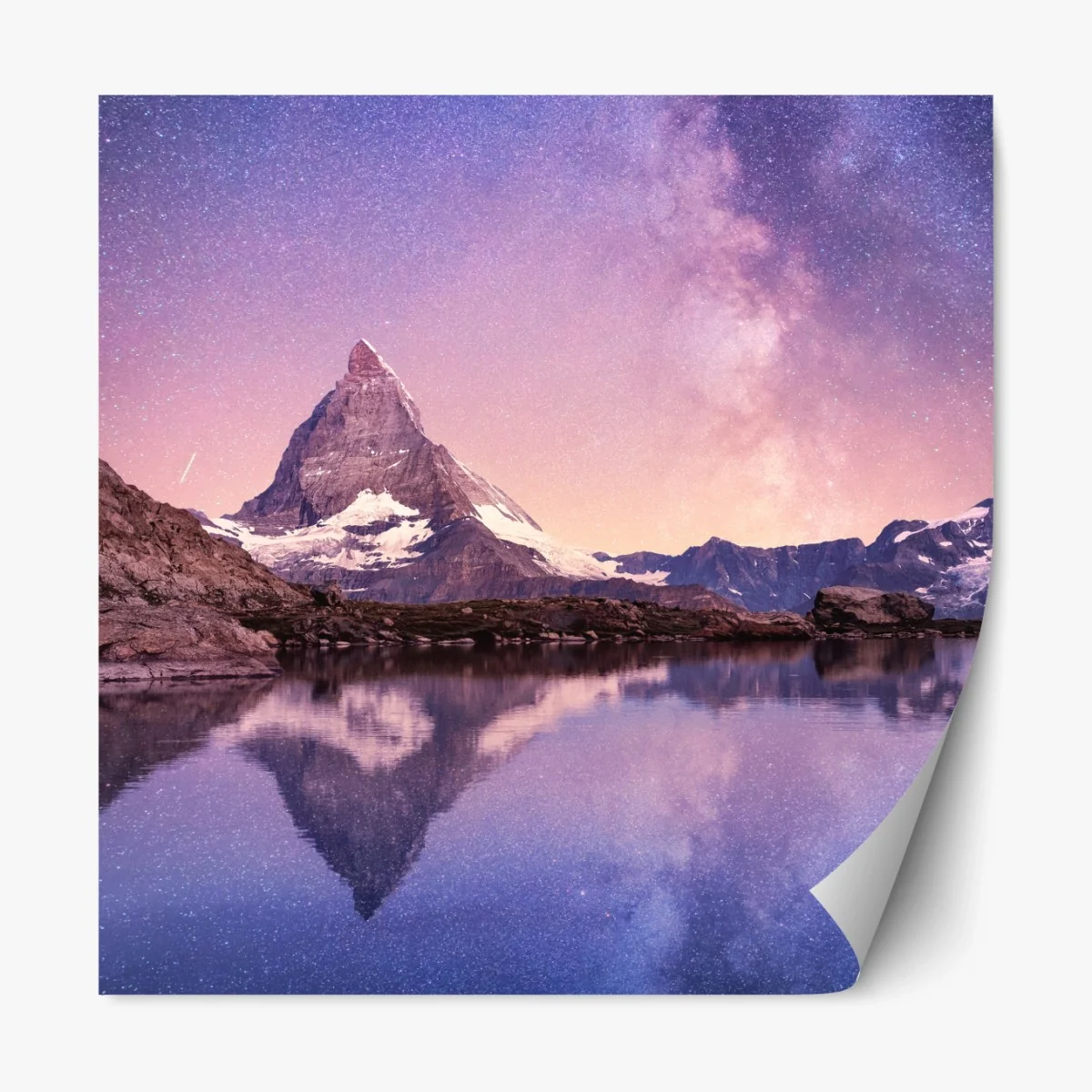 Repositionierbarer Aufkleber Matterhorn unter der Milchstraße mit spiegelung – Wallnifity® Repositionierbarer Aufkleber Matterhorn unter der Milchstraße mit spiegelung – Wallnifity®