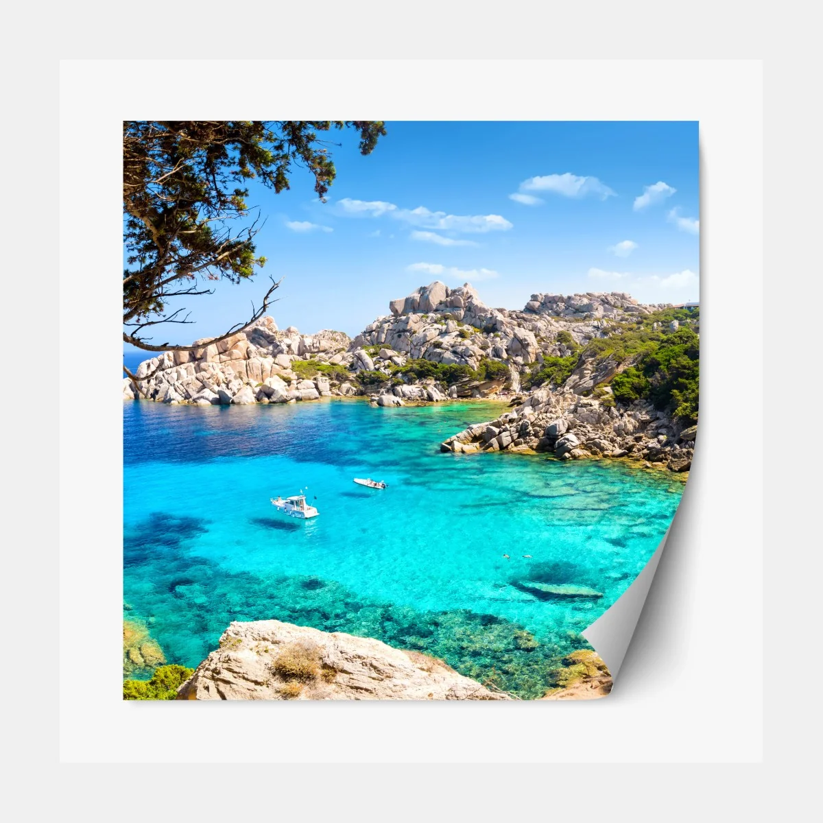 Repositionierbarer Aufkleber türkisfarbene bucht mit felsiger küste – Wallnifity®