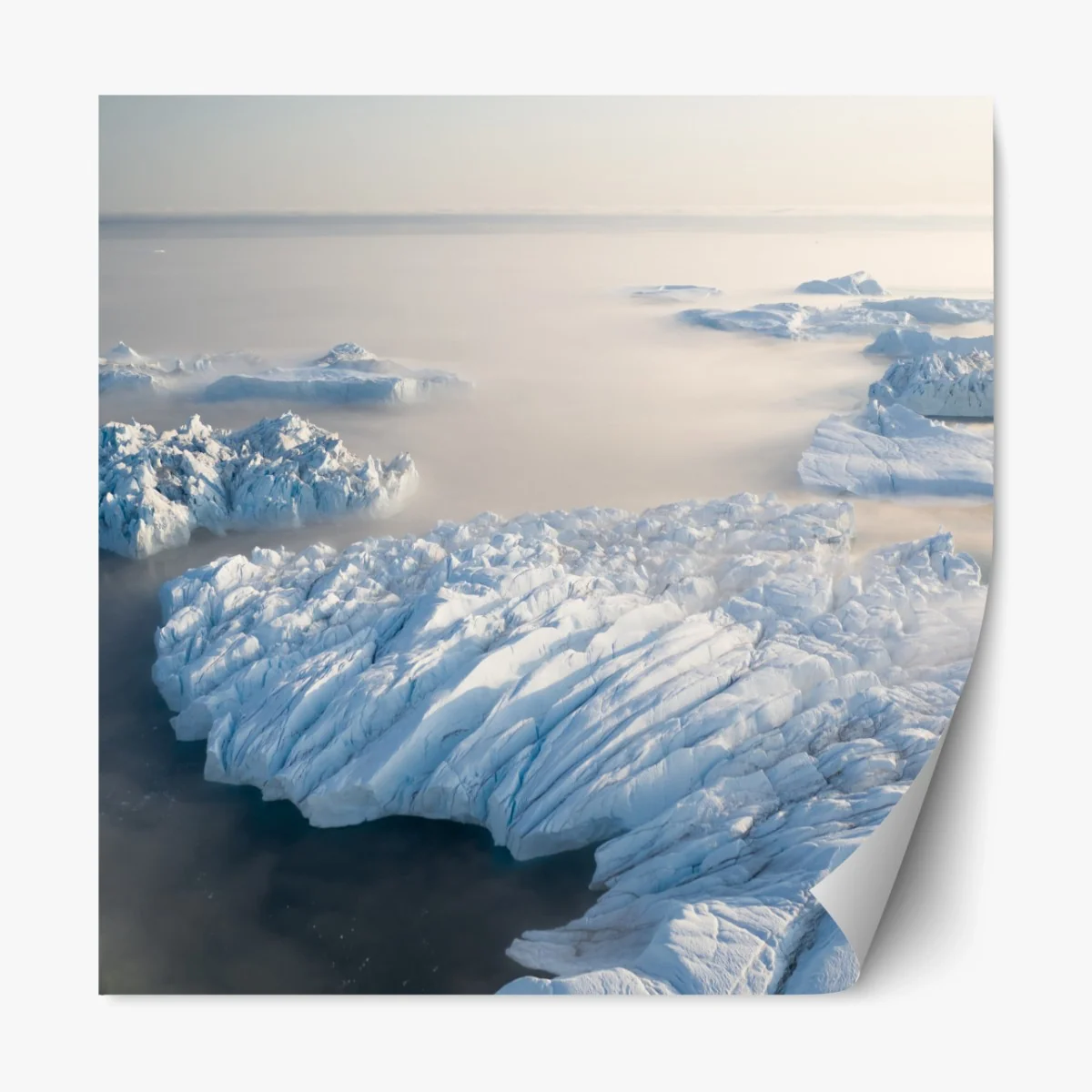 Repositionierbarer Aufkleber nebelige eisberglandschaft – Wallnifity® Repositionierbarer Aufkleber nebelige eisberglandschaft – Wallnifity®