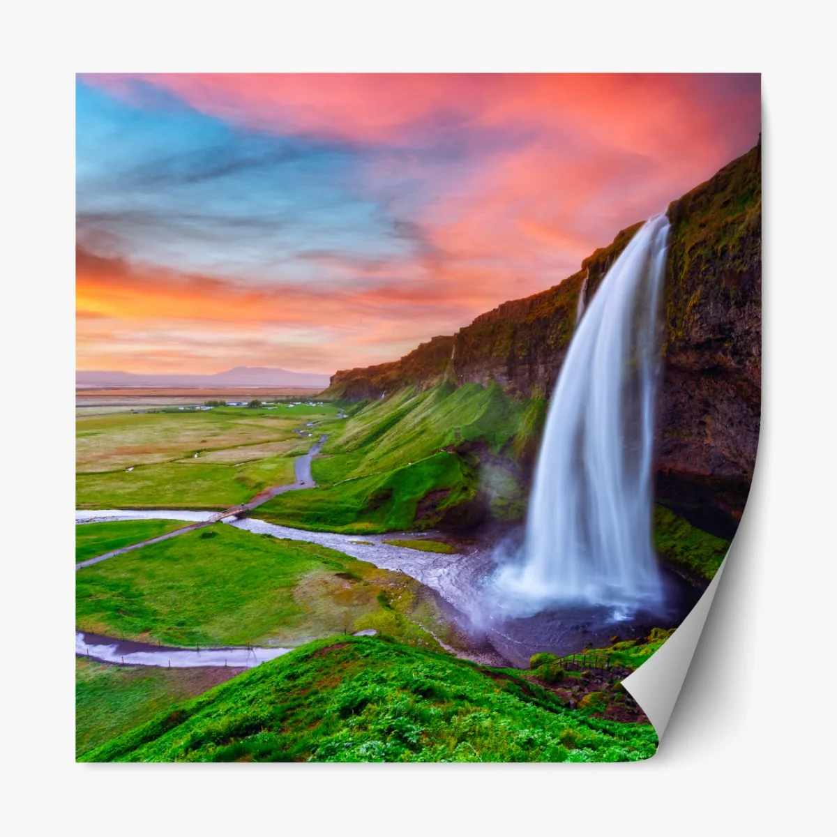 Repositionierbarer Aufkleber wasserfall Seljalandsfoss bei sonnenuntergang – Wallnifity®