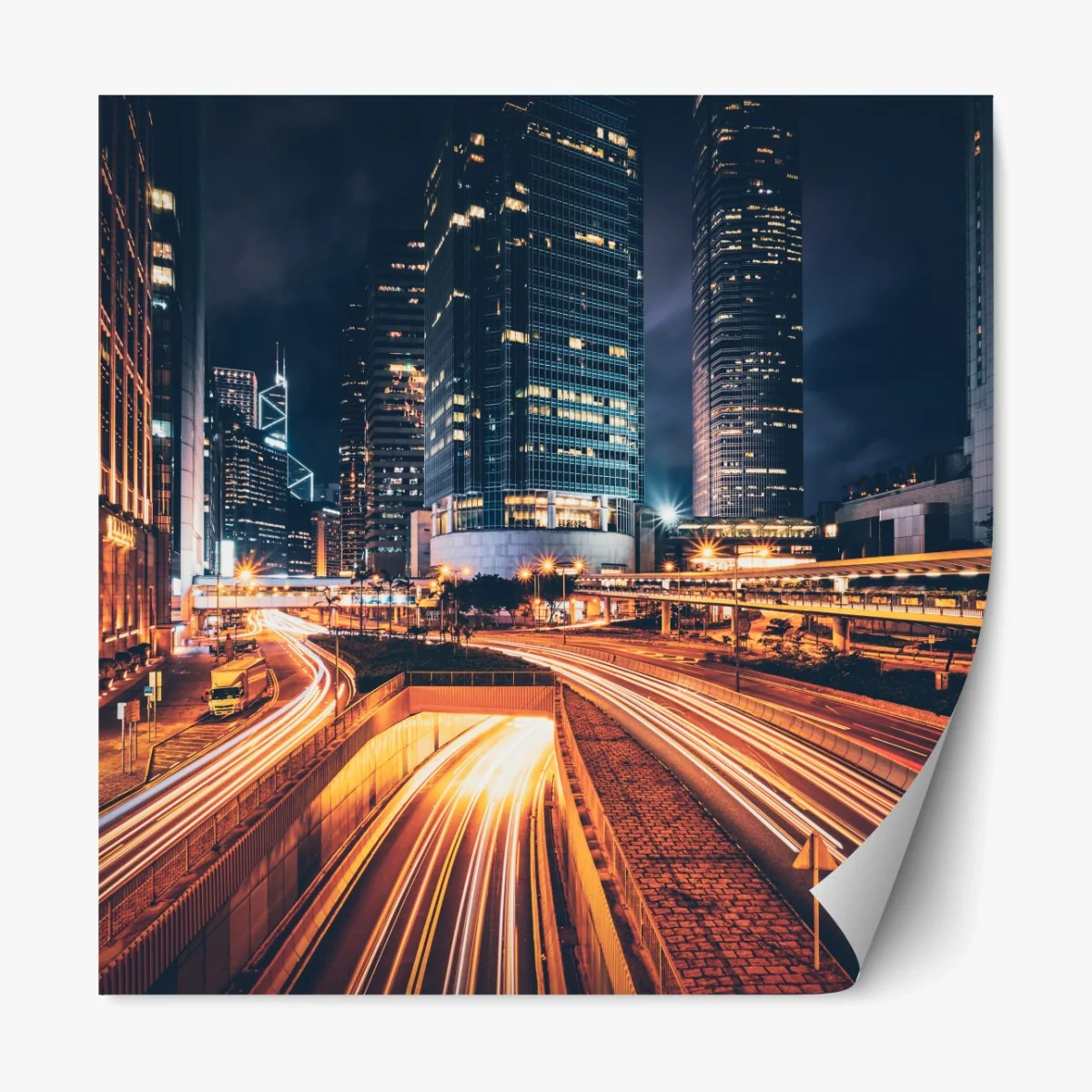 Repositionierbarer Aufkleber nächtliche lichtspuren über der stadtautobahn – Wallnifity® Repositionierbarer Aufkleber nächtliche lichtspuren über der stadtautobahn – Wallnifity®