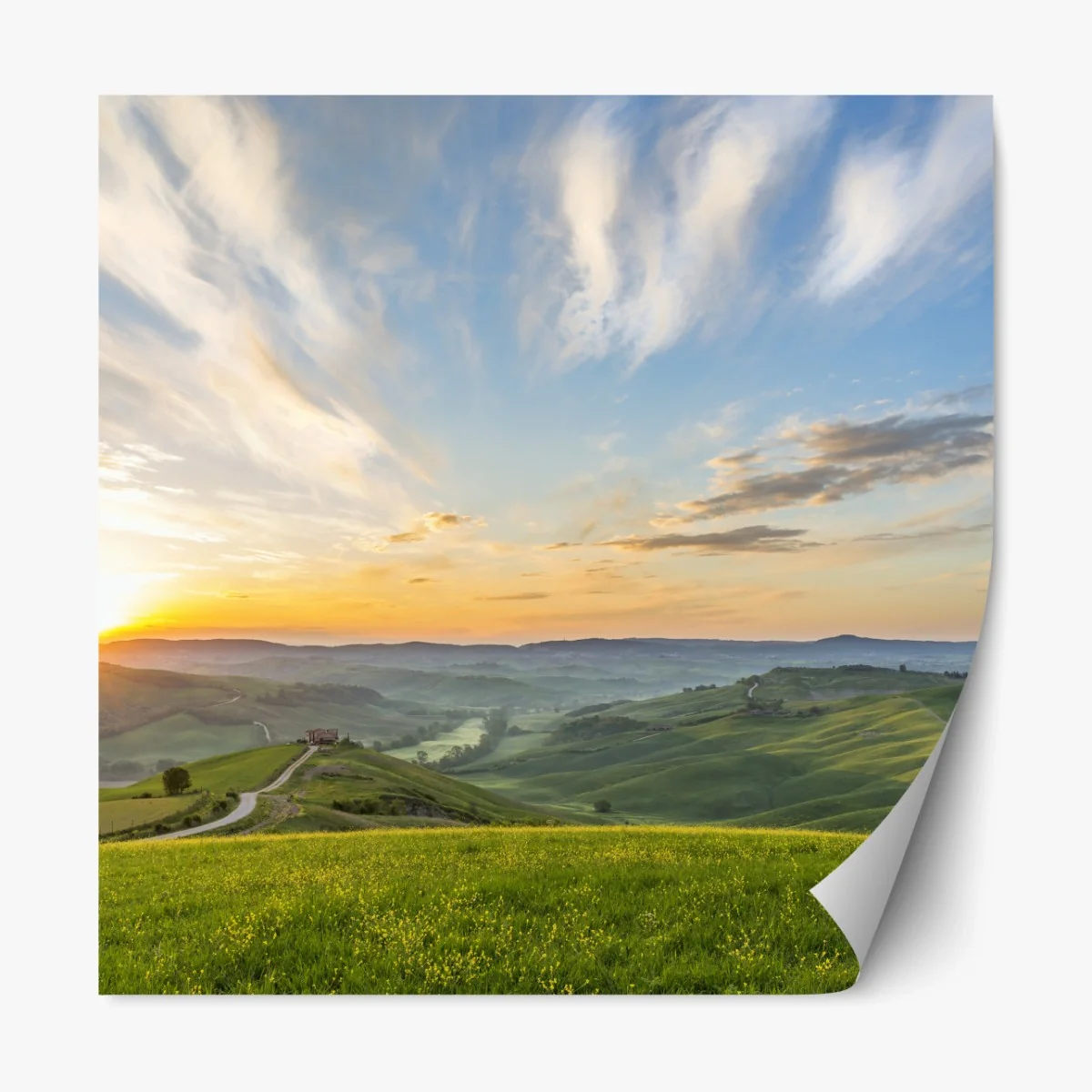 Repositionierbarer Aufkleber sonnenaufgang über einer wiese in Italien – Wallnifity® Repositionierbarer Aufkleber sonnenaufgang über einer wiese in Italien – Wallnifity®