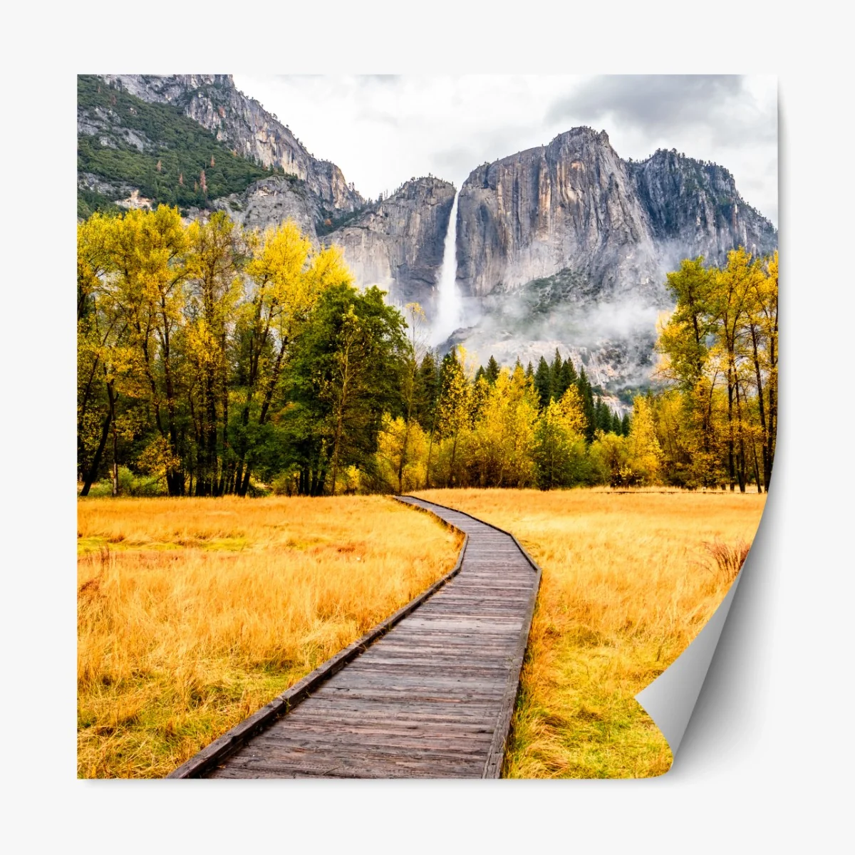 Repositionierbarer Aufkleber herbstlicher steg zum wasserfall – Wallnifity®