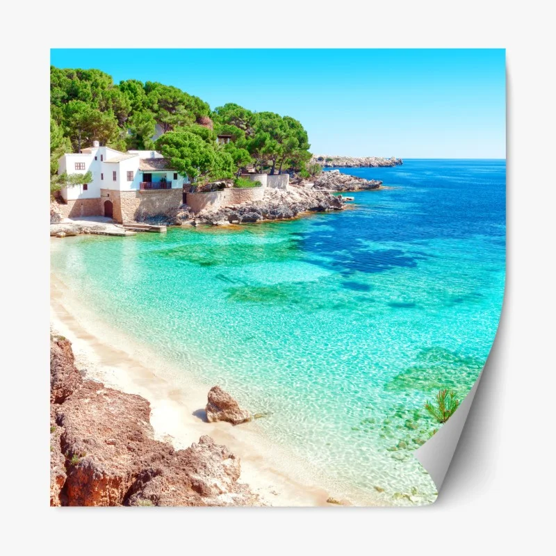 Repositionierbarer Aufkleber ruhige bucht am Mittelmeer mit türkisfarbenem wasser