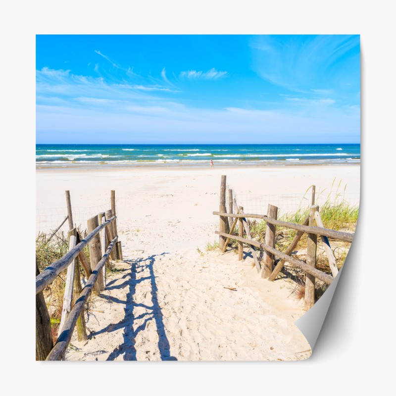 Repositionierbarer Aufkleber eingang zum Strand von Debki an der Ostsee