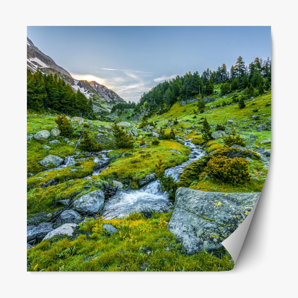 Repositionierbarer Aufkleber sonniges tal in Posets y Maladeta, Pyrenäen – Wallnifity® Repositionierbarer Aufkleber sonniges tal in Posets y Maladeta, Pyrenäen – Wallnifity®