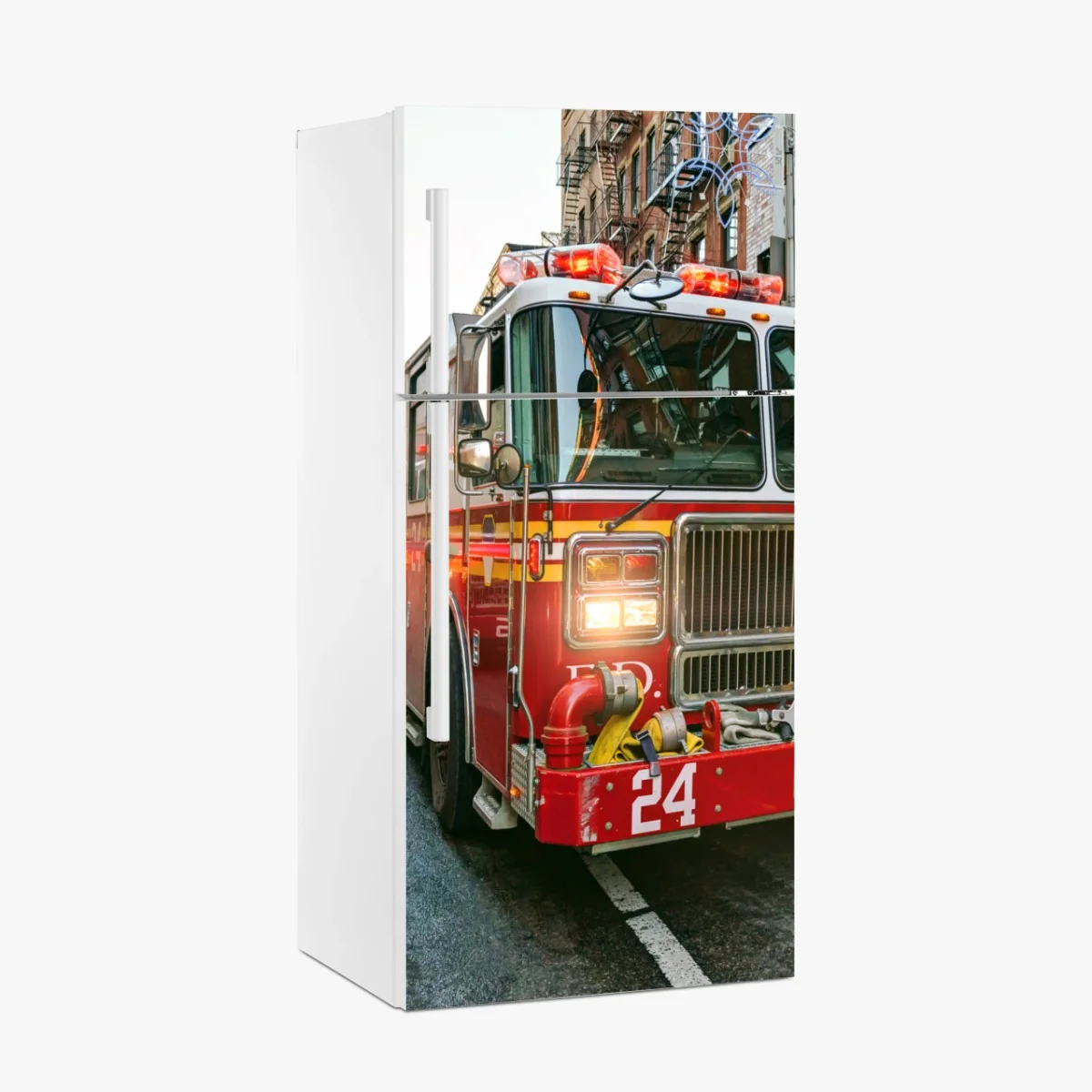 Kühlschrankaufkleber feuerwehrautos auf einer straße in Manhattan, New York – Wallnifity®