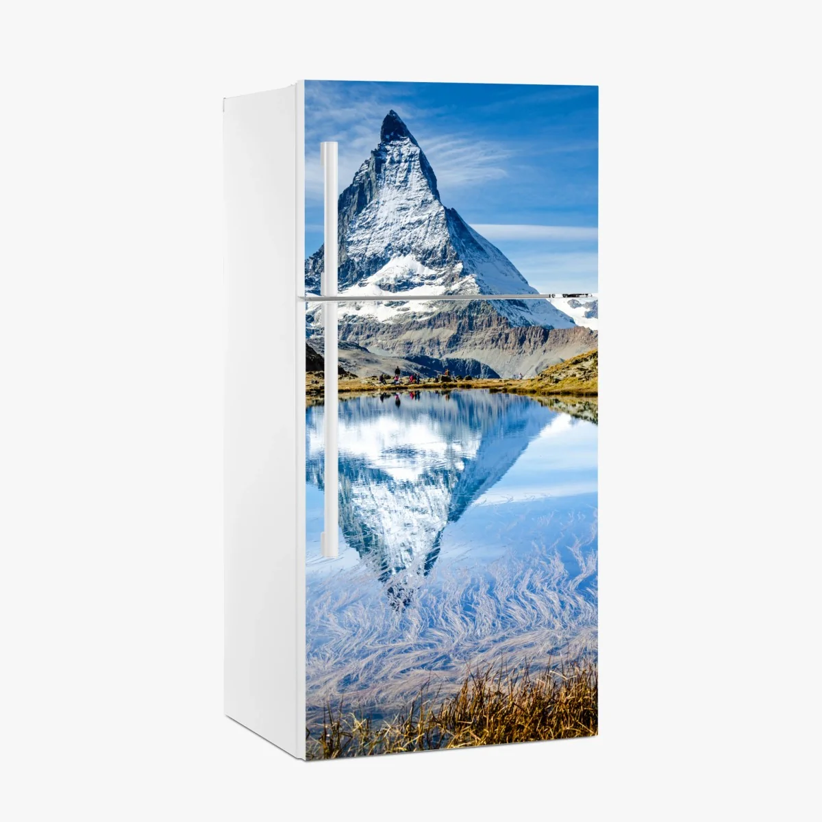 Kühlschrankaufkleber majestätisches Matterhorn im spiegel eines alpensees – Wallnifity®