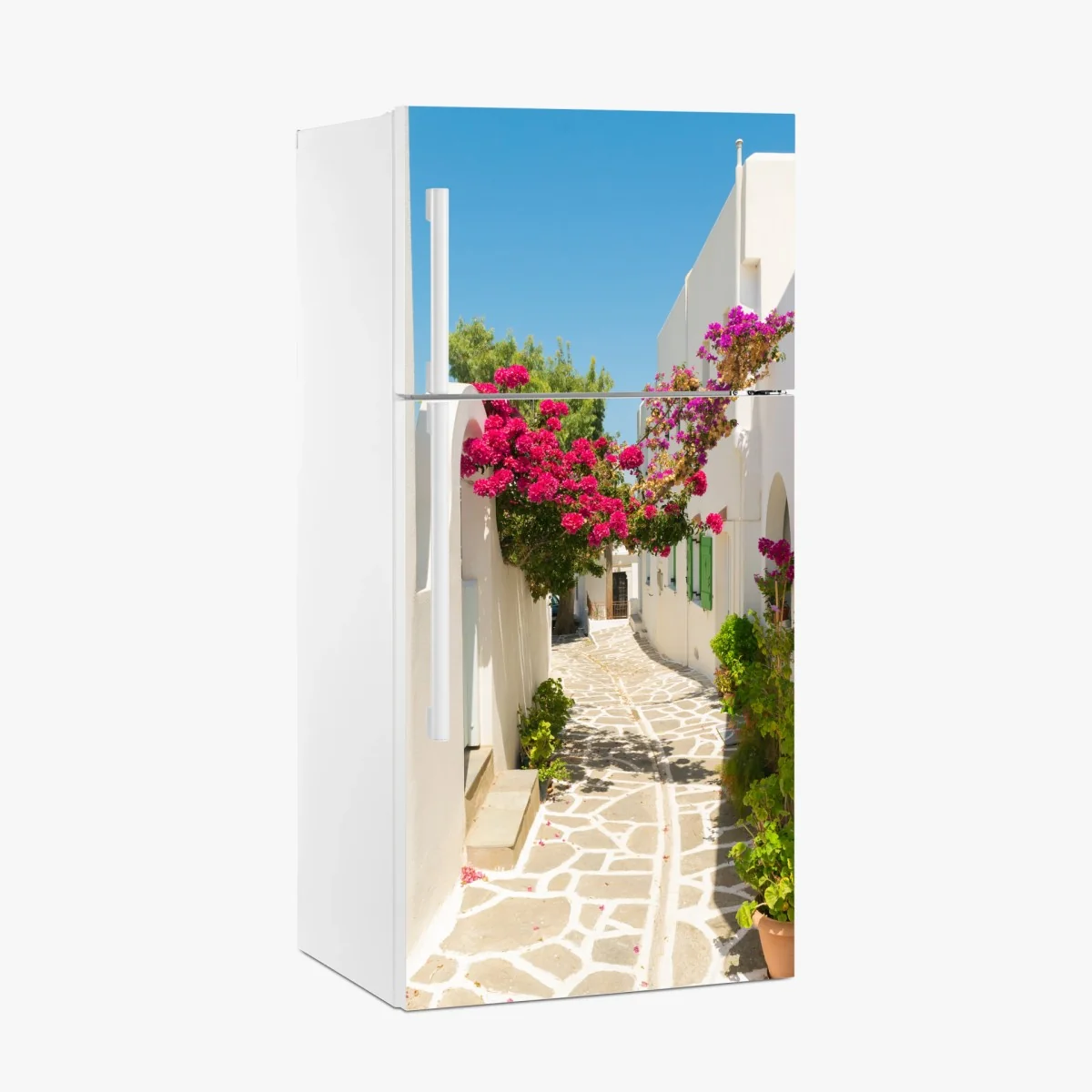 Kühlschrankaufkleber sonnige mediterrane gasse mit bougainvillea – Wallnifity® Kühlschrankaufkleber sonnige mediterrane gasse mit bougainvillea – Wallnifity®