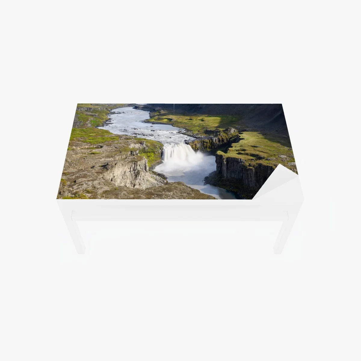 Tischaufkleber und Schreibtischaufkleber majestätischer wasserfall in einer isländischen schlucht – Wallnifity®