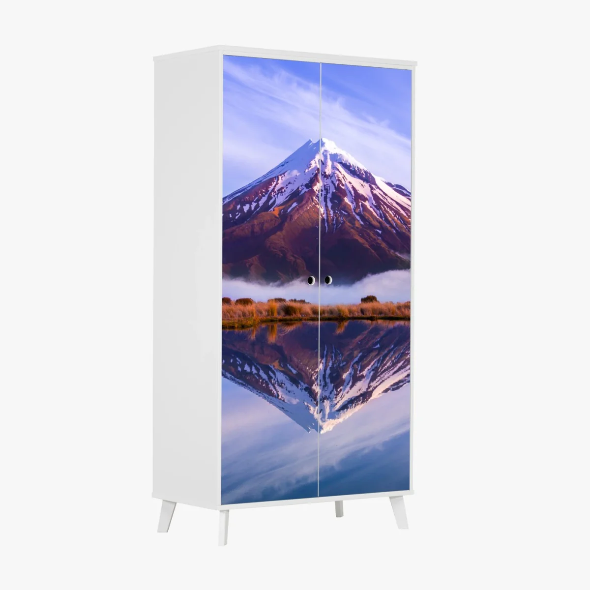 Schrankaufkleber majestätische bergspiegelung bei sonnenaufgang – Wallnifity® Schrankaufkleber majestätische bergspiegelung bei sonnenaufgang – Wallnifity®