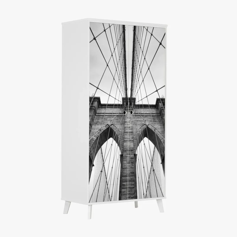 Schrankaufkleber perspektive der Brooklyn Bridge in monochrom