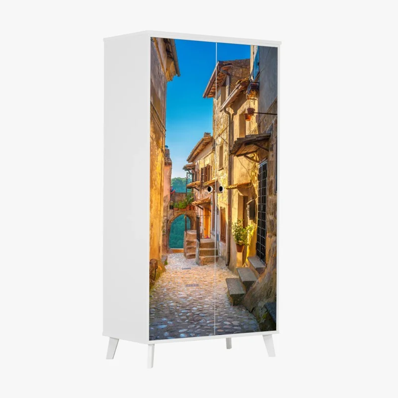 Schrankaufkleber sonnenbeschienene gasse in der Toskana