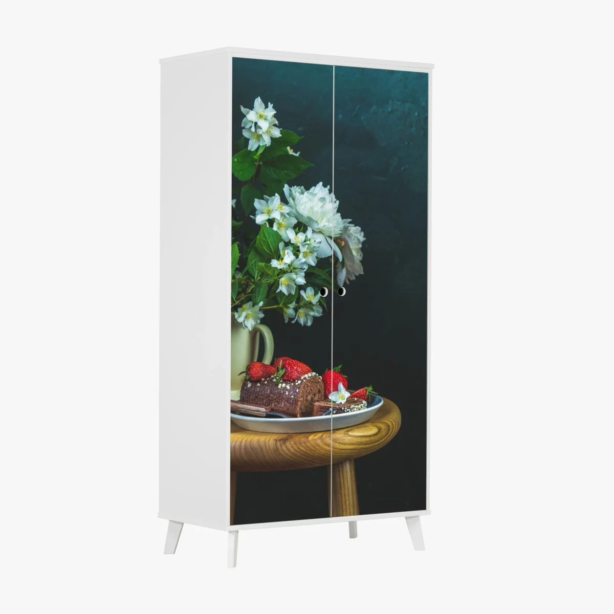 Schrankaufkleber schokoladenrolle mit erdbeeren und weißen blüten – Wallnifity® Schrankaufkleber schokoladenrolle mit erdbeeren und weißen blüten – Wallnifity®