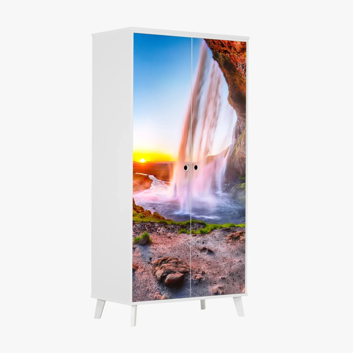 Schrankaufkleber Seljalandsfoss wasserfall bei sonnenuntergang – Wallnifity® Schrankaufkleber Seljalandsfoss wasserfall bei sonnenuntergang – Wallnifity®