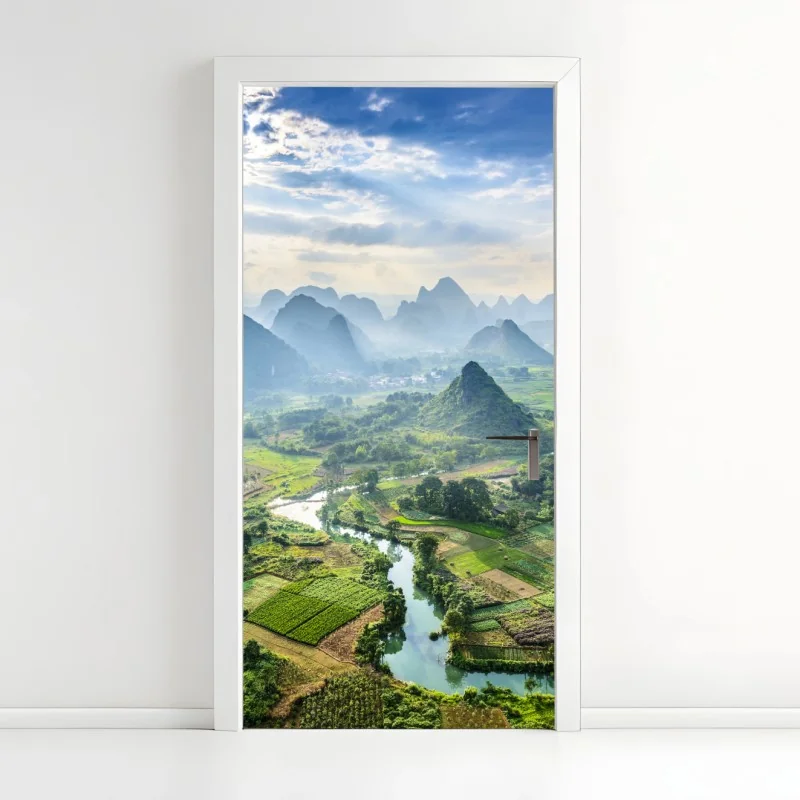 Türaufkleber nebliges karsttal bei sonnenaufgang