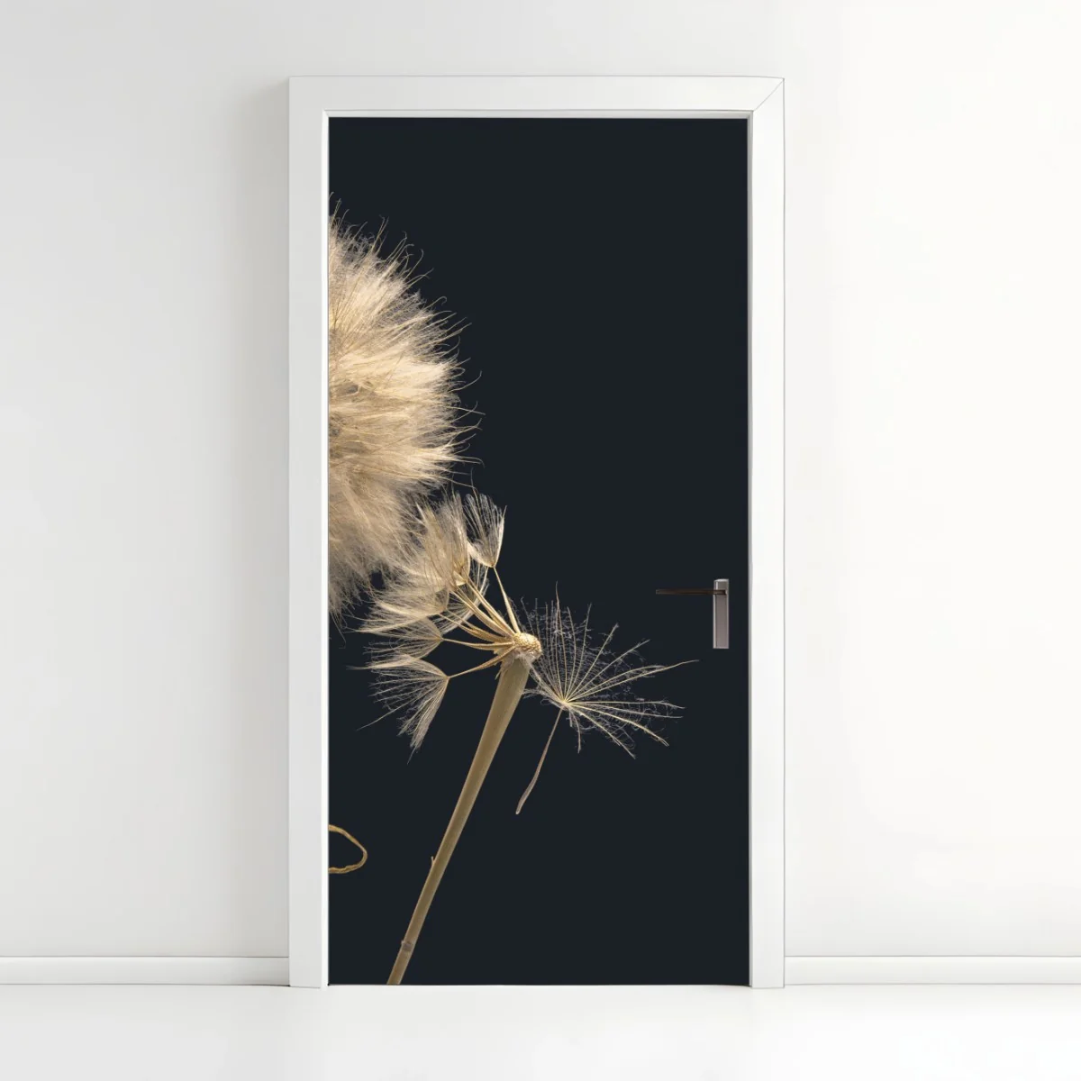 Türaufkleber zarter löwenzahn vor dunklem hintergrund – Wallnifity®