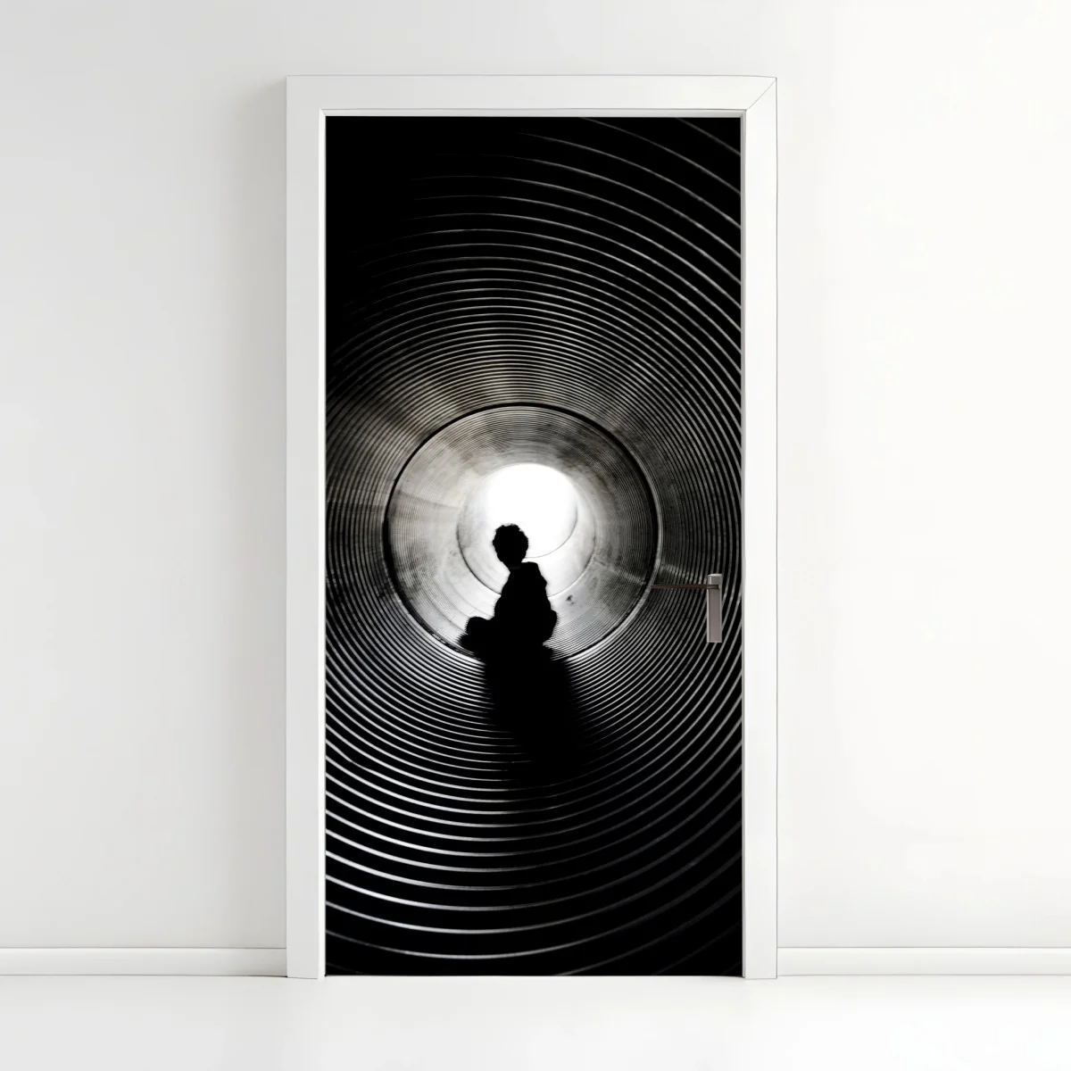 Türaufkleber silhouette in einem spiraltunnel – Wallnifity® Türaufkleber silhouette in einem spiraltunnel – Wallnifity®