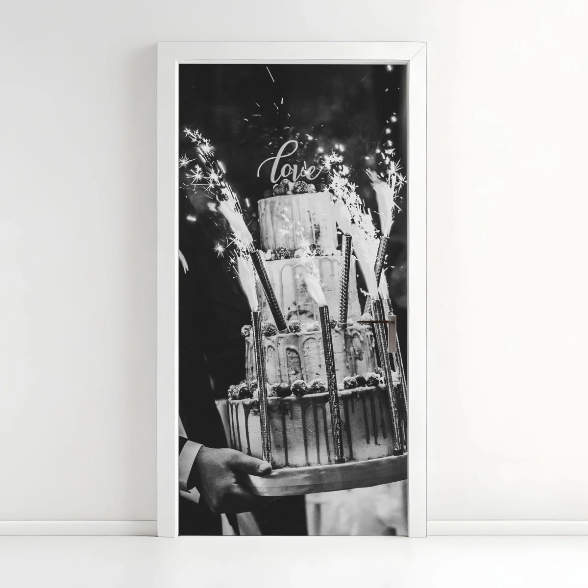 Türaufkleber rustikale hochzeitstorte mit wunderkerzen – Wallnifity® Türaufkleber rustikale hochzeitstorte mit wunderkerzen – Wallnifity®