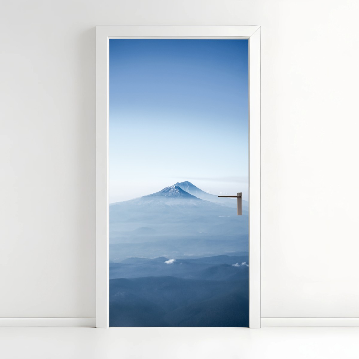 Türaufkleber neblige blaue berggipfel – Wallnifity®