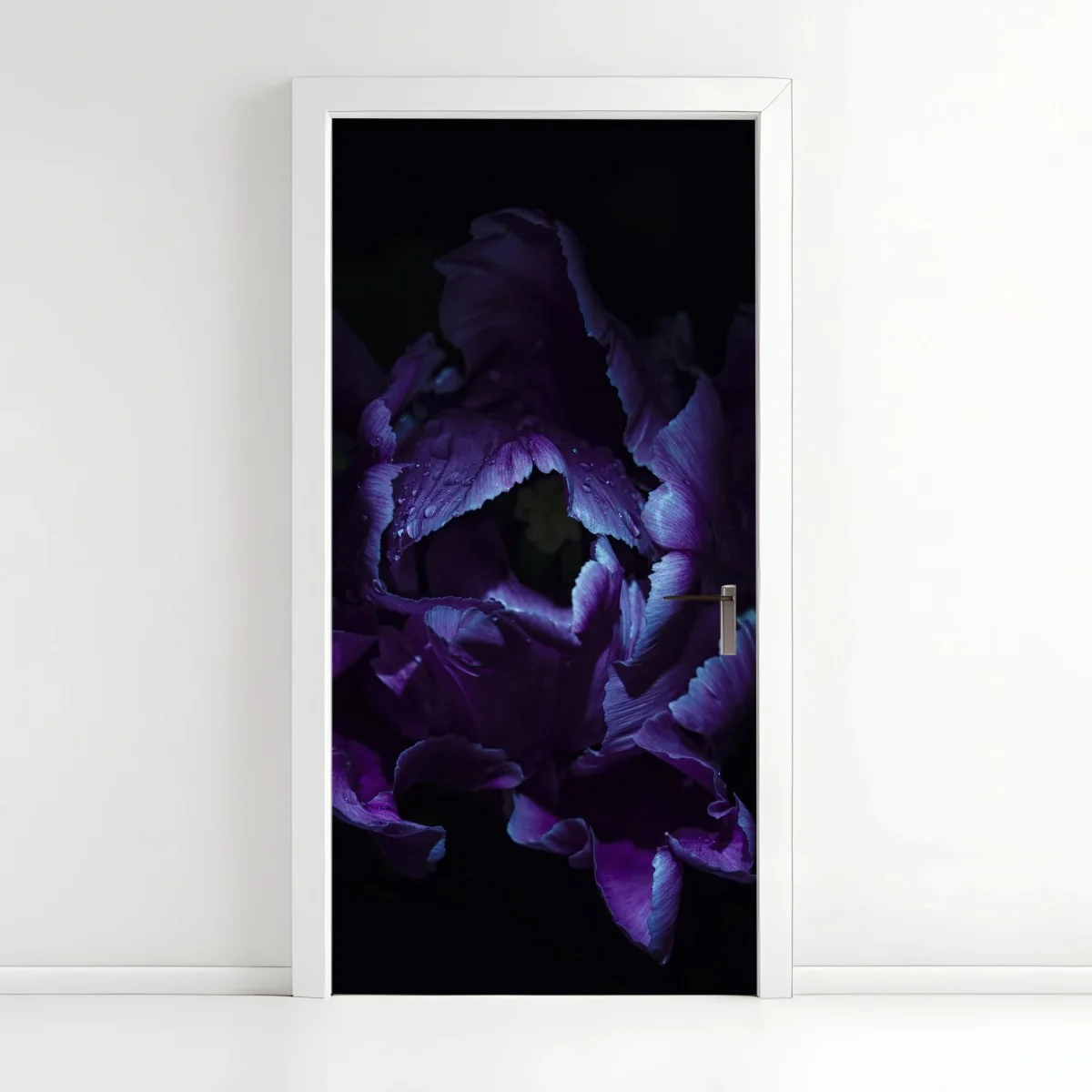 Türaufkleber lila tulpe im ultravioletten licht – Wallnifity® Türaufkleber lila tulpe im ultravioletten licht – Wallnifity®