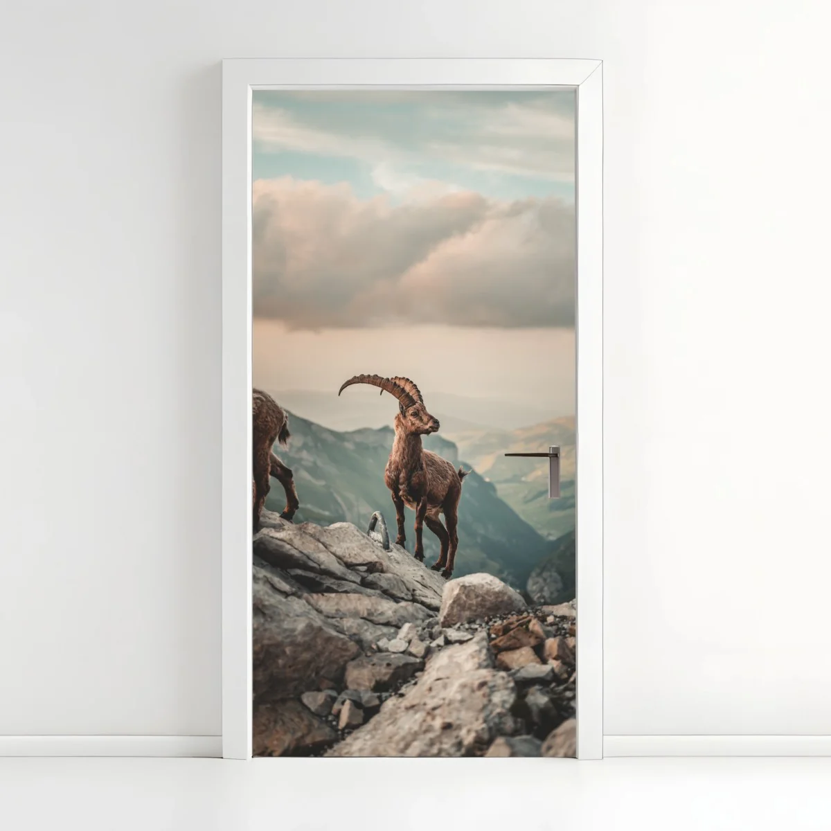 Türaufkleber alpensteinbock auf felsigem kamm – Wallnifity® Türaufkleber alpensteinbock auf felsigem kamm – Wallnifity®
