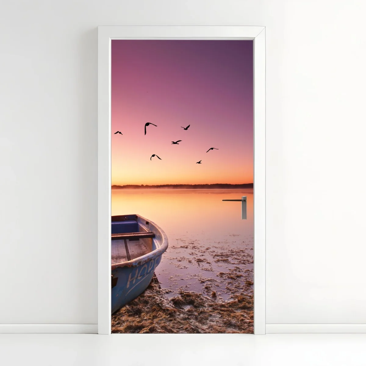 Türaufkleber friedliche bootsstimmung im abendlicht – Wallnifity® Türaufkleber friedliche bootsstimmung im abendlicht – Wallnifity®