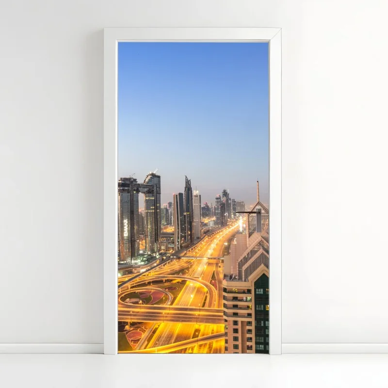 Türaufkleber skyline von Dubai bei dämmerung