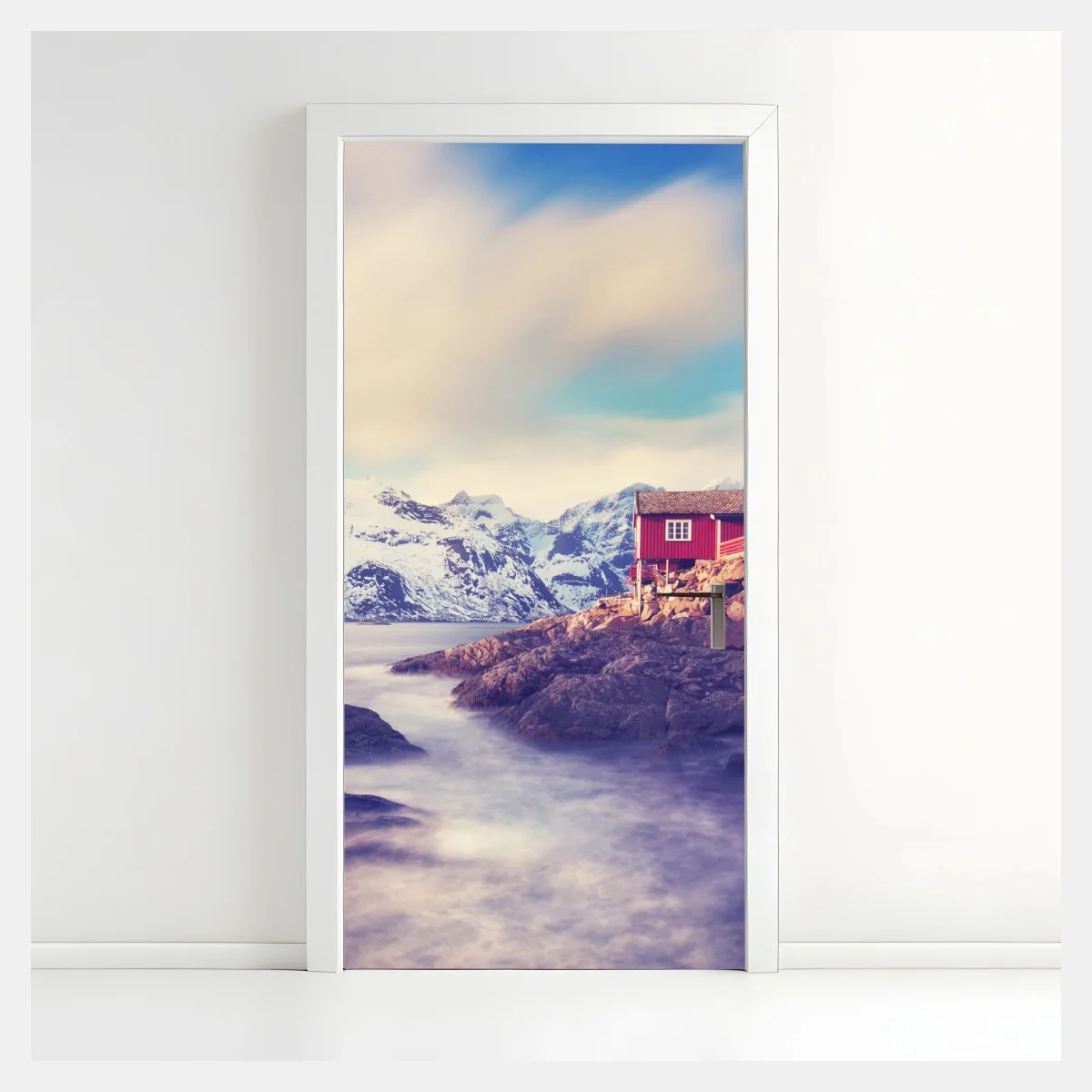 Türaufkleber küstengebirge mit roten hütten – Wallnifity® Türaufkleber küstengebirge mit roten hütten – Wallnifity®