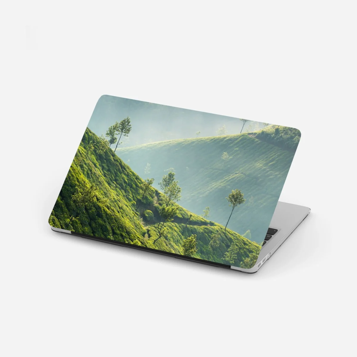 Laptop-Aufkleber neblige teeplantagen auf den hügeln von Munnar – Wallnifity®