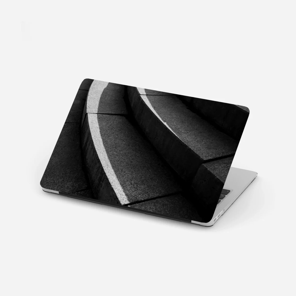 Laptop-Aufkleber geschwungene betontreppe im schatten – Wallnifity®