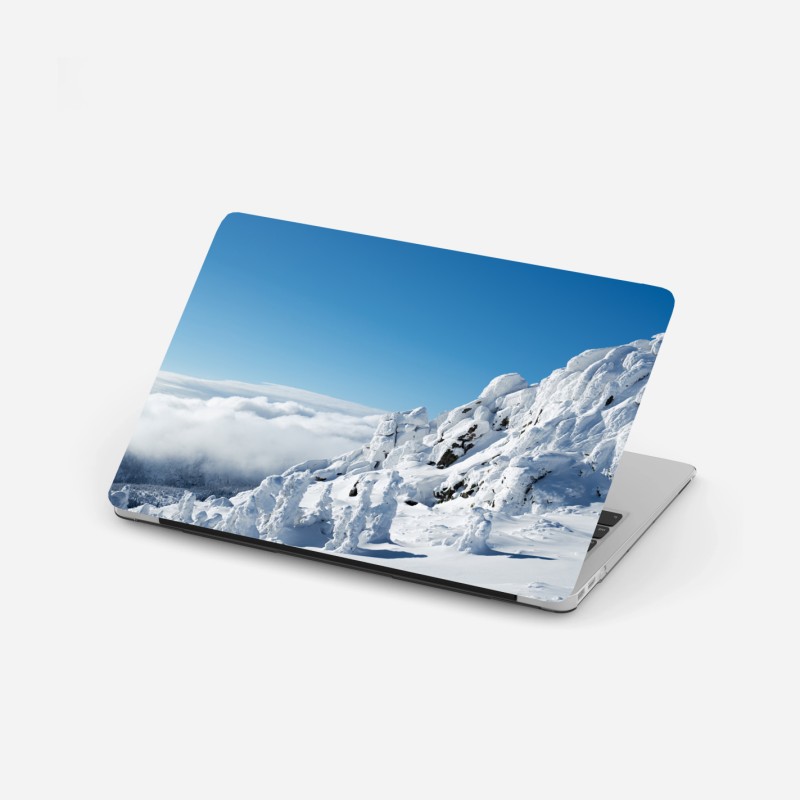 Laptop-Aufkleber ruhige verschneite berglandschaft