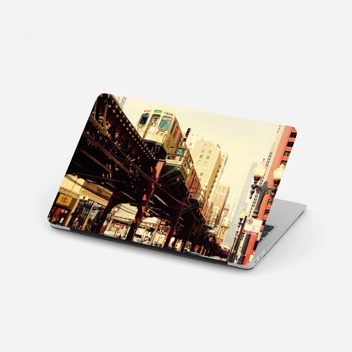 Laptop-Aufkleber retro hochbahn über der stadtstraße – Wallnifity®