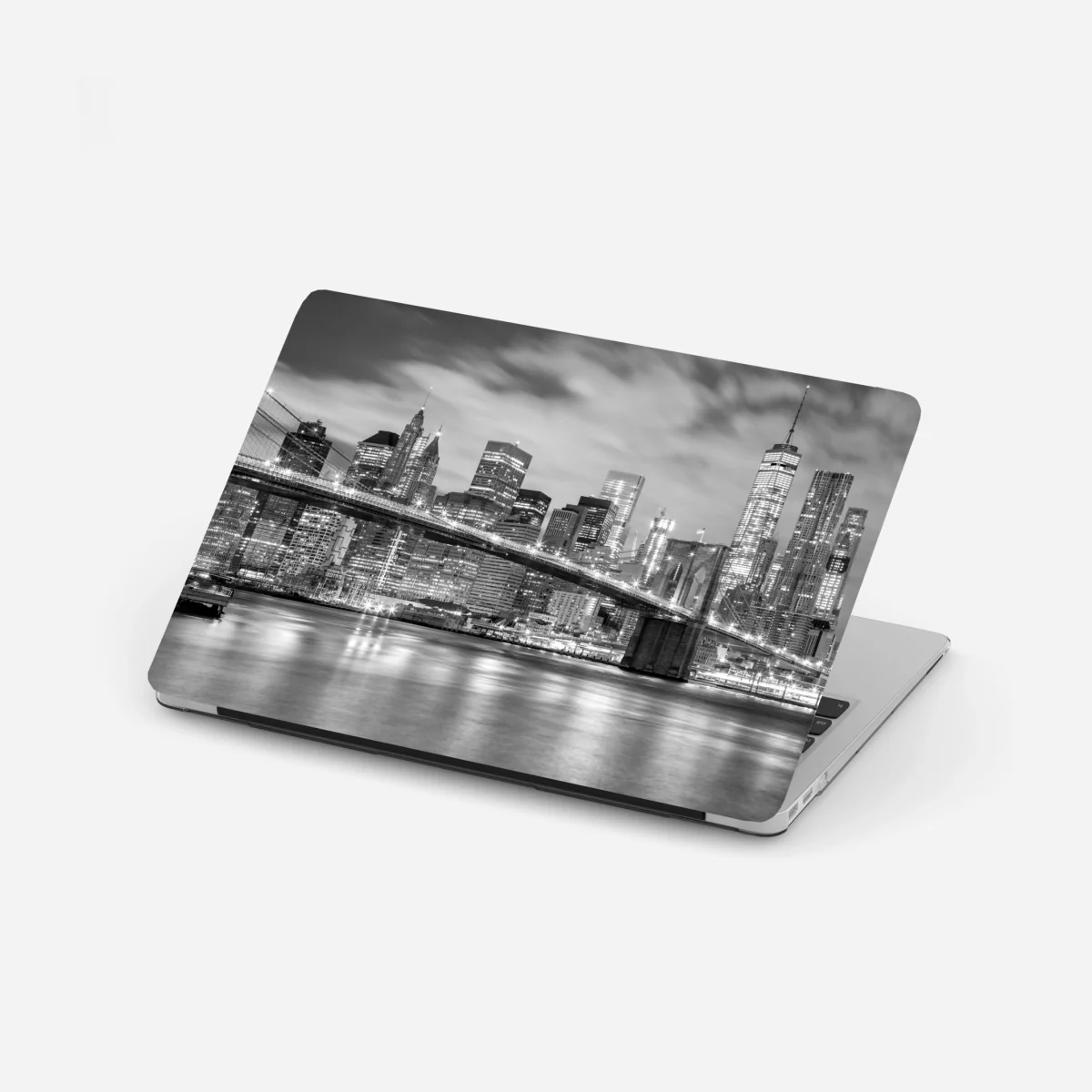 Laptop-Aufkleber schwarzweiß skyline von New York mit Brooklyn Bridge – Wallnifity® Laptop-Aufkleber schwarzweiß skyline von New York mit Brooklyn Bridge – Wallnifity®