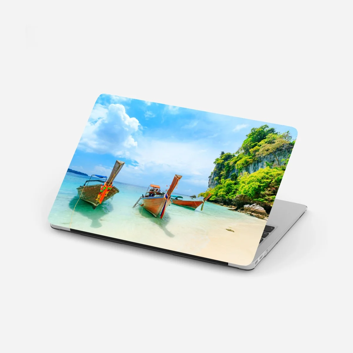 Laptop-Aufkleber longtail-boote am türkisfarbenen strand von Phuket – Wallnifity® Laptop-Aufkleber longtail-boote am türkisfarbenen strand von Phuket – Wallnifity®