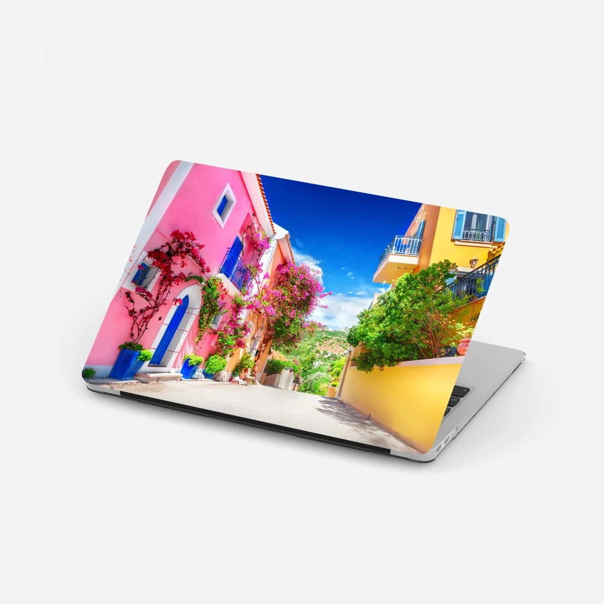 Laptop-Aufkleber bunte gasse auf Kefalonia – Wallnifity®