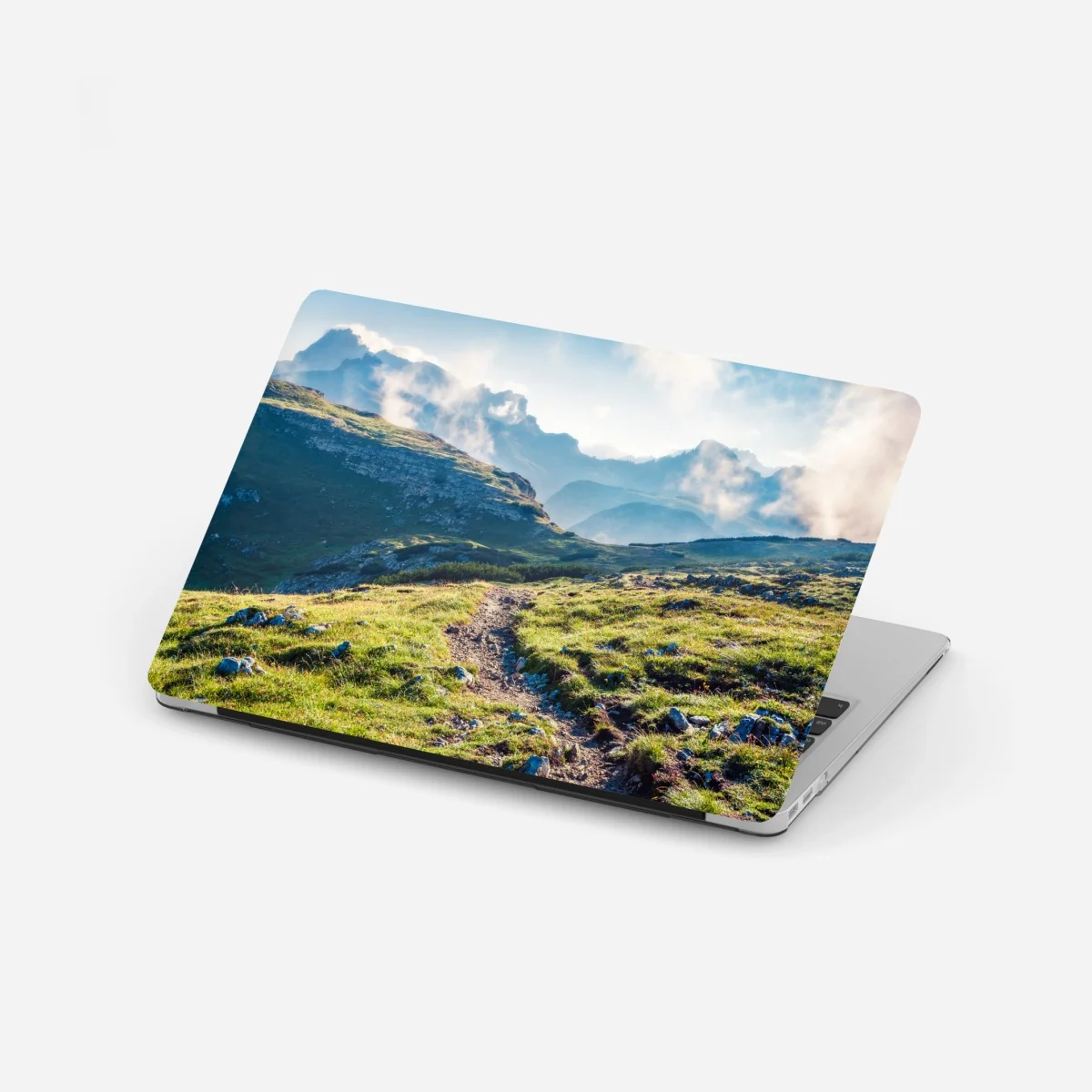 Laptop-Aufkleber nebliger morgen auf Monte Piana, Dolomiten – Wallnifity®