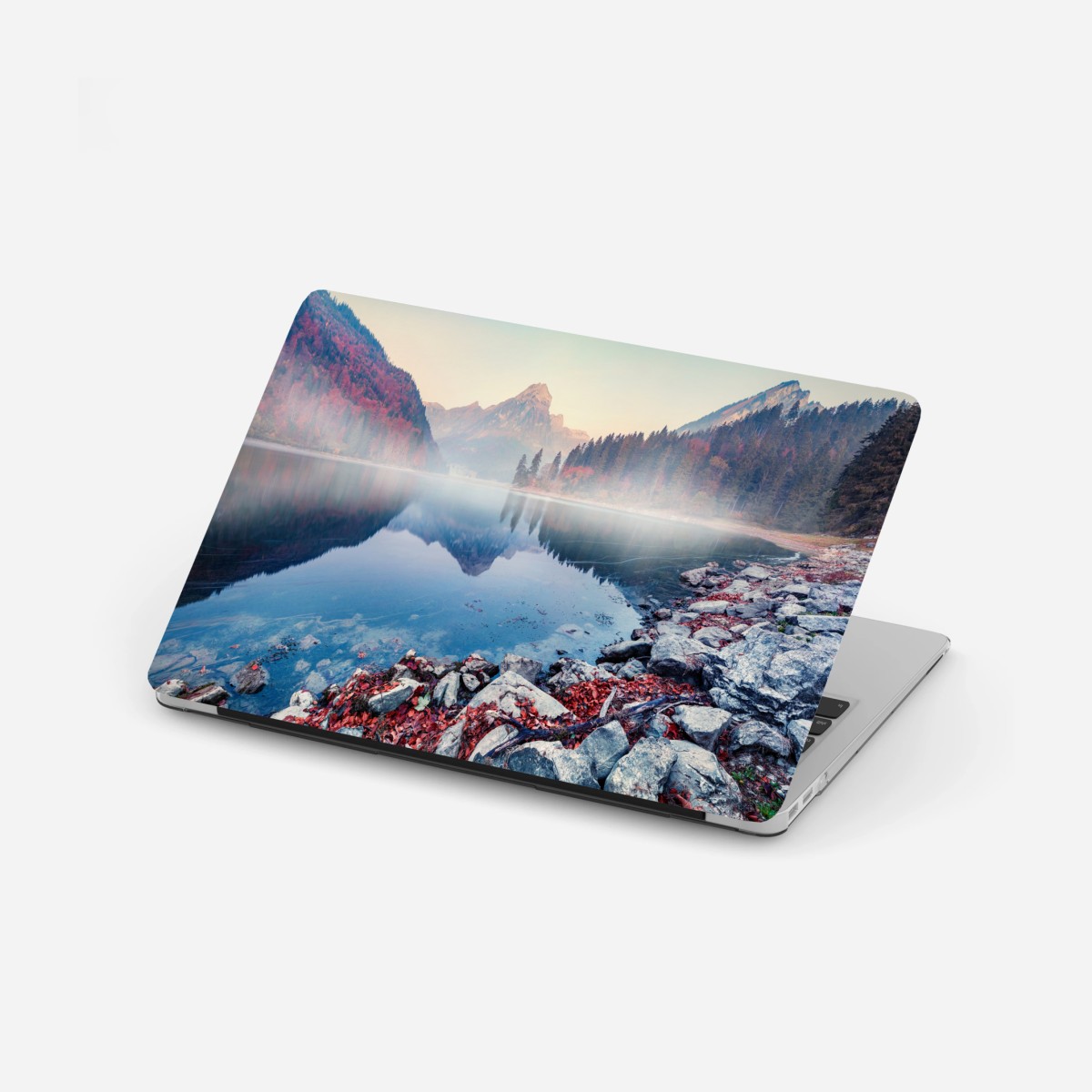 Laptop-Aufkleber nebliger herbstmorgen am Obersee, Schweizer Alpen – Wallnifity® Laptop-Aufkleber nebliger herbstmorgen am Obersee, Schweizer Alpen – Wallnifity®