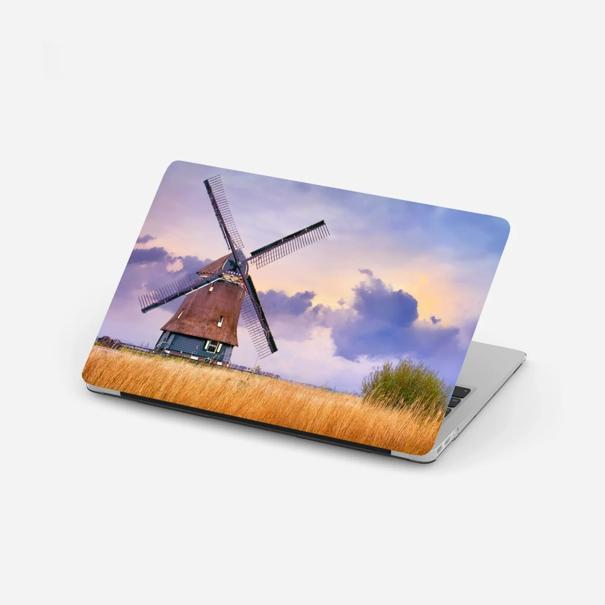 Laptop-Aufkleber historische windmühle auf goldenen feldern – Wallnifity® Laptop-Aufkleber historische windmühle auf goldenen feldern – Wallnifity®