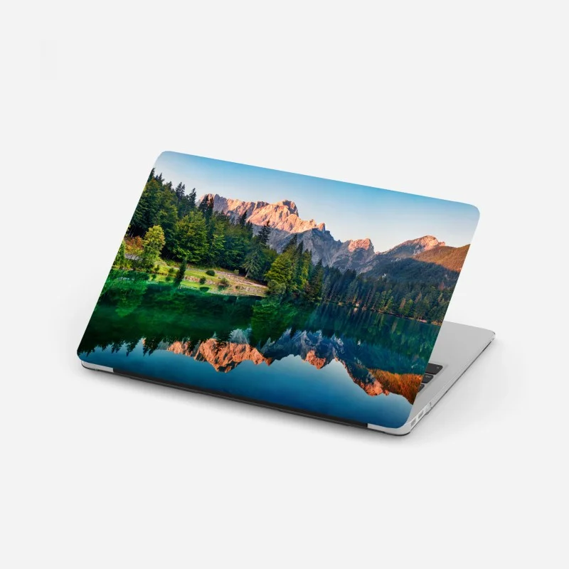 Laptop-Aufkleber ruhiger morgen am Fusine See, Julische Alpen