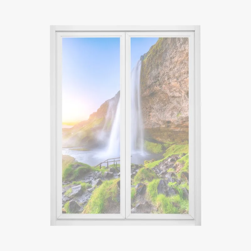 Fensteraufkleber sonnenbeschienene mediterrane gasse mit caféstühlen – Wallnifity®