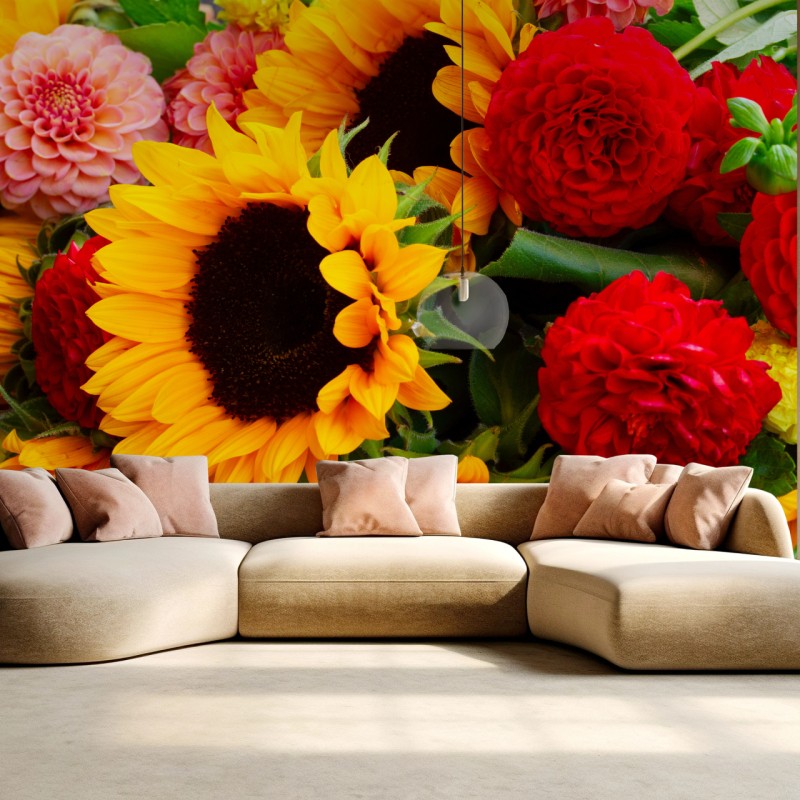 Fototapete nahaufnahme sonnenblumen- und dahlienstrauß – Wallnifity®