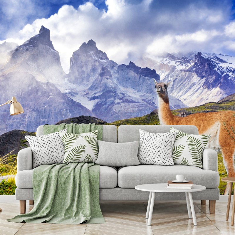Fototapete Torres del Paine Patagonia landschaft mit guanako – Wallnifity®