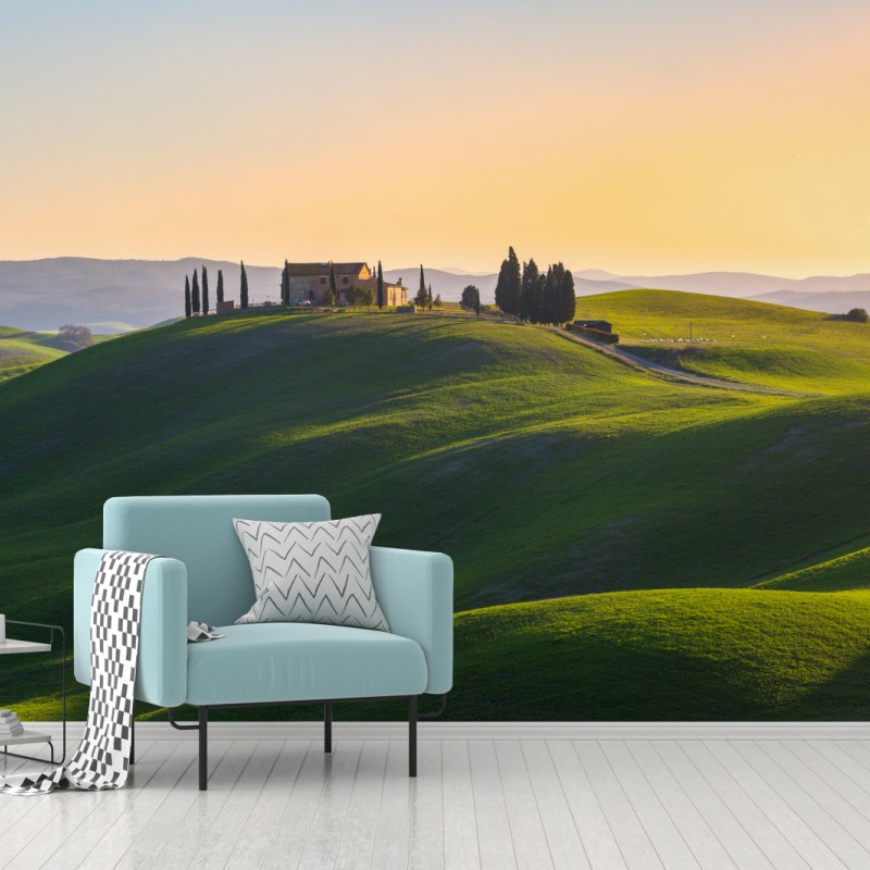 Fototapete bauernhaus auf grünen hügeln, Crete Senesi – Wallnifity®