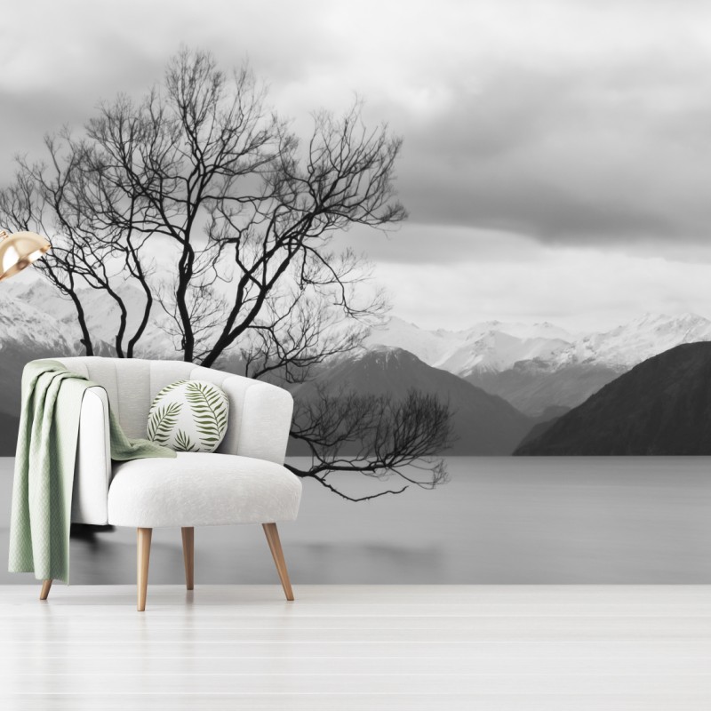 Fototapete einsamer baum im see in schwarzweiß – Wallnifity®