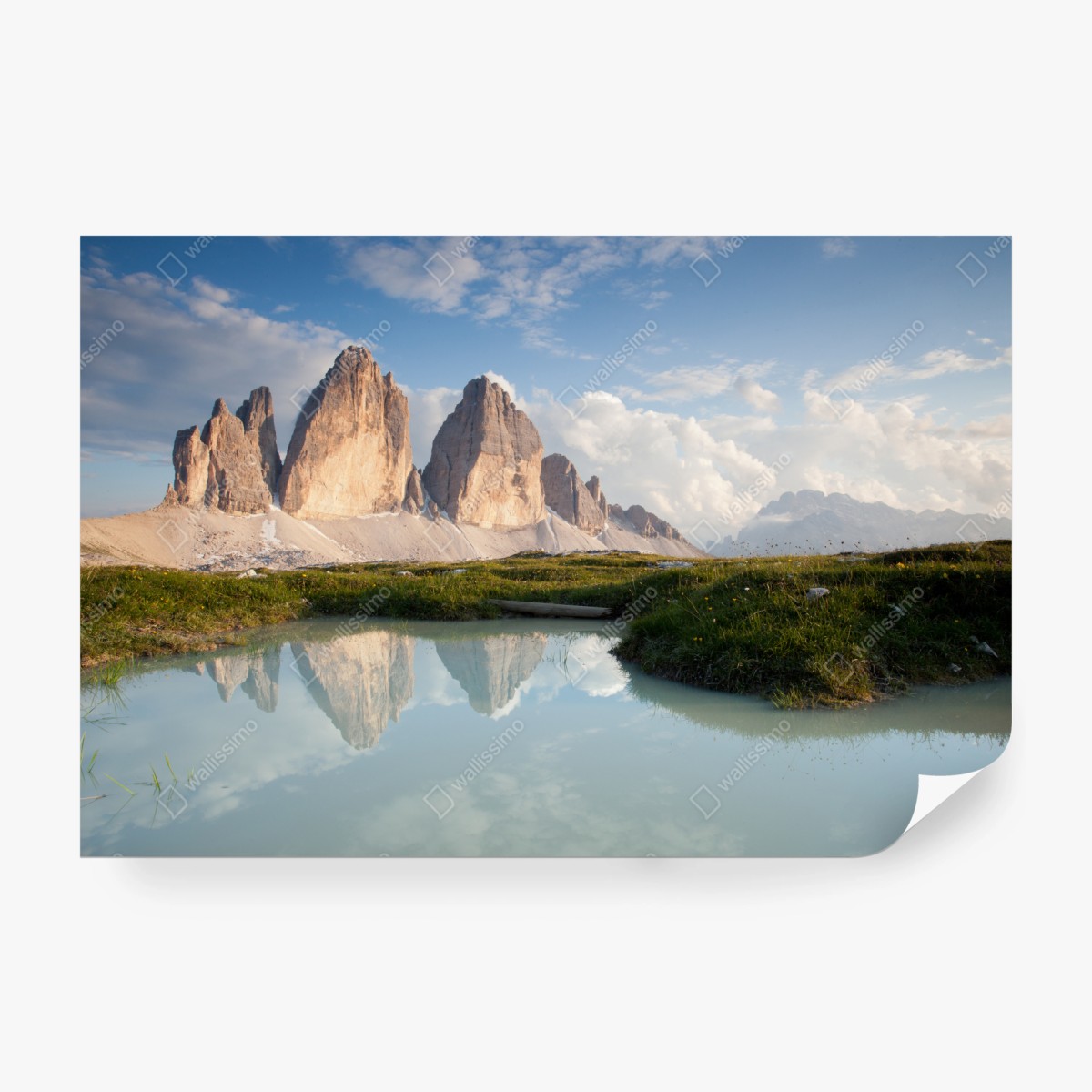 Fototapete sonnenbeschienene alpengipfel im spiegel des ruhigen sees – Wallnifity®